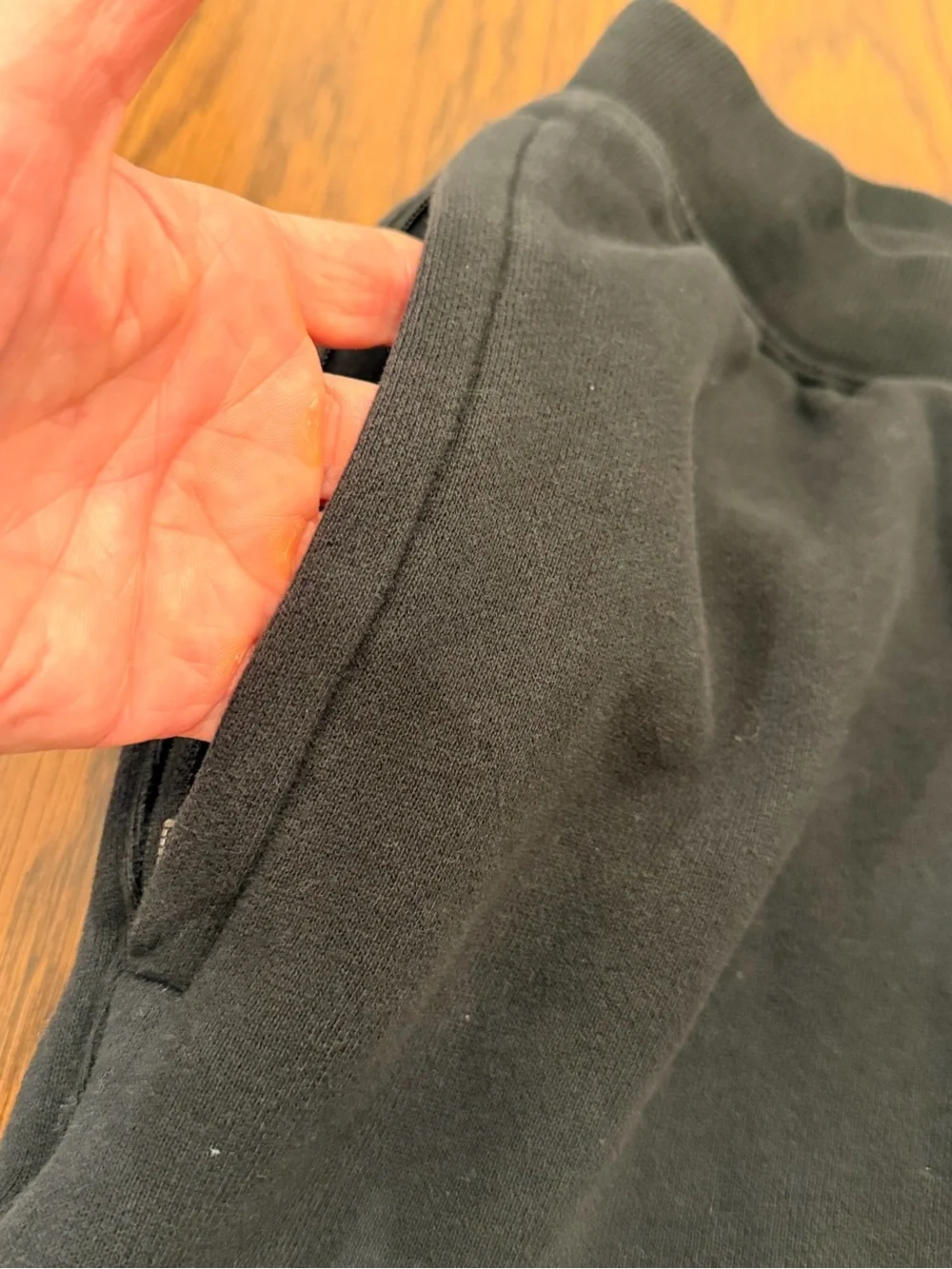 lululemon athletica classic black